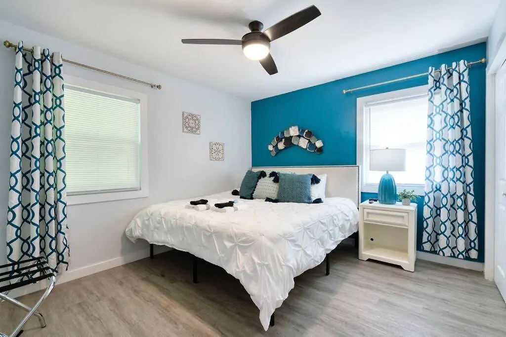 Appartamento 2Br 1Ba Duplex House King Beds Great For Small Groups Close To All Uptown Charlotte Attractions